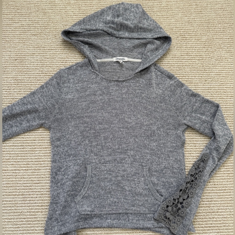 Aeropastel Knitted Gray Hoodie with Floral Lace Detailing on the sleeve